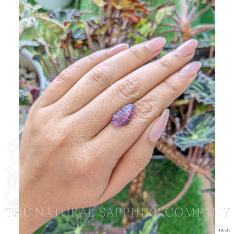 7.01 Ct. Pinkish Purple Sapphire Crystal from Ceylon (Sri Lanka)