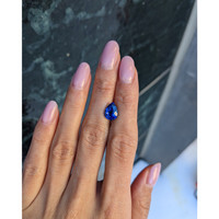 3.33 Ct. Blue Sapphire from Ceylon (Sri Lanka) Life Style