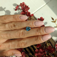 2.01 Ct. Bluish Green Sapphire from Montana Life Style