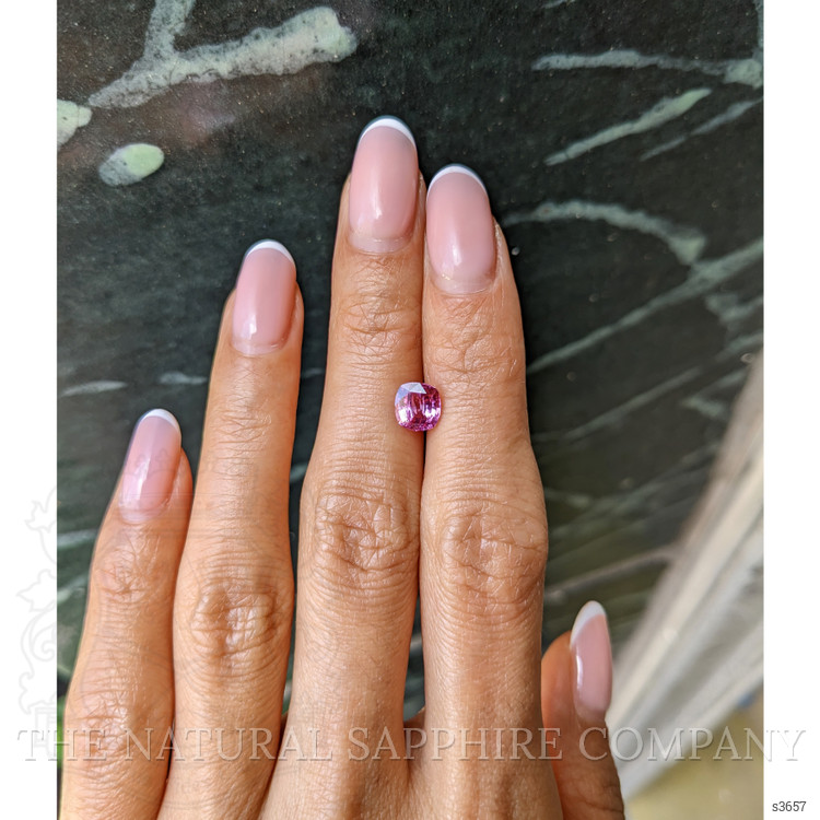 1.54 Ct. Pink Sapphire from Ceylon (Sri Lanka)
