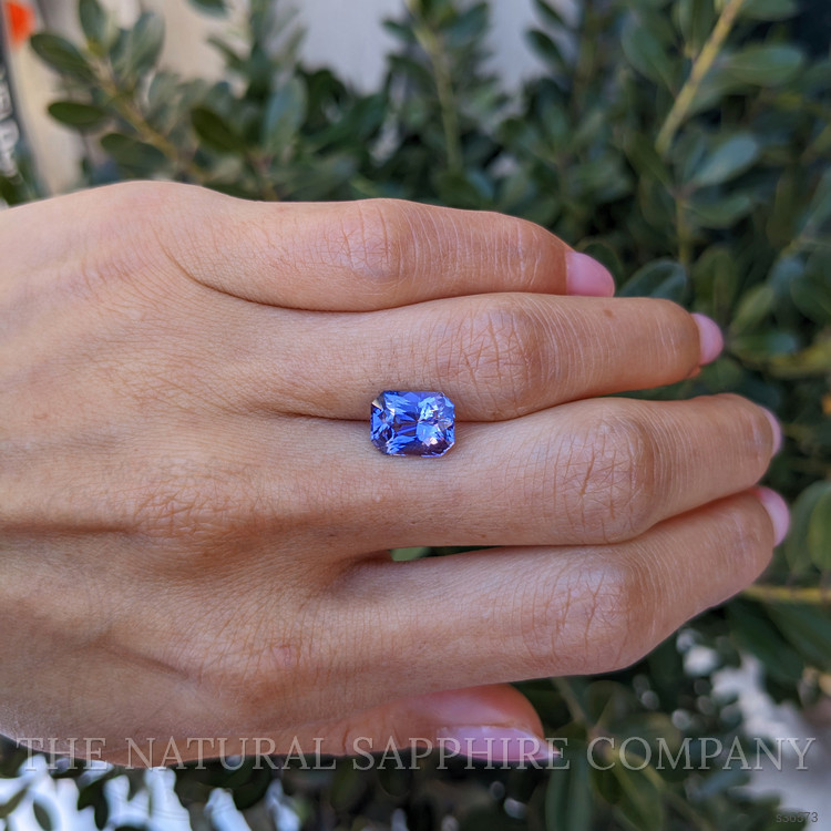 4.35 Ct. Purple Sapphire from Ceylon (Sri Lanka)