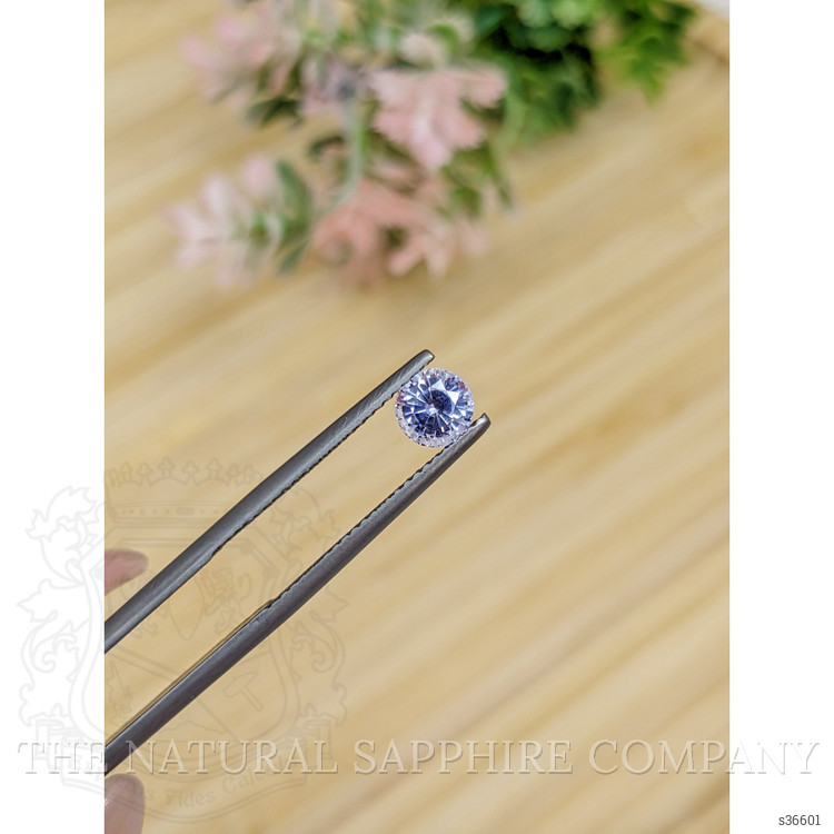 0.93 Ct. Violet Sapphire from Ceylon (Sri Lanka)