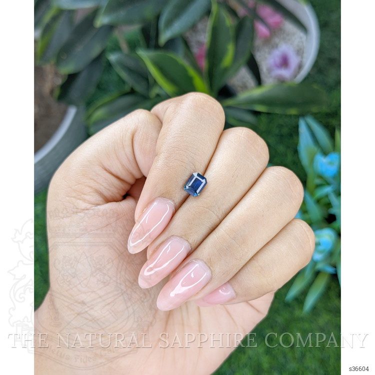 1.07 Ct. Greenish Blue Sapphire from Africa