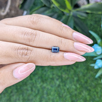 1.07 Ct. Greenish Blue Sapphire from Africa Life Style