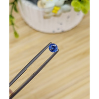0.44 Ct. Blue Sapphire from Ceylon (Sri Lanka) Life Style