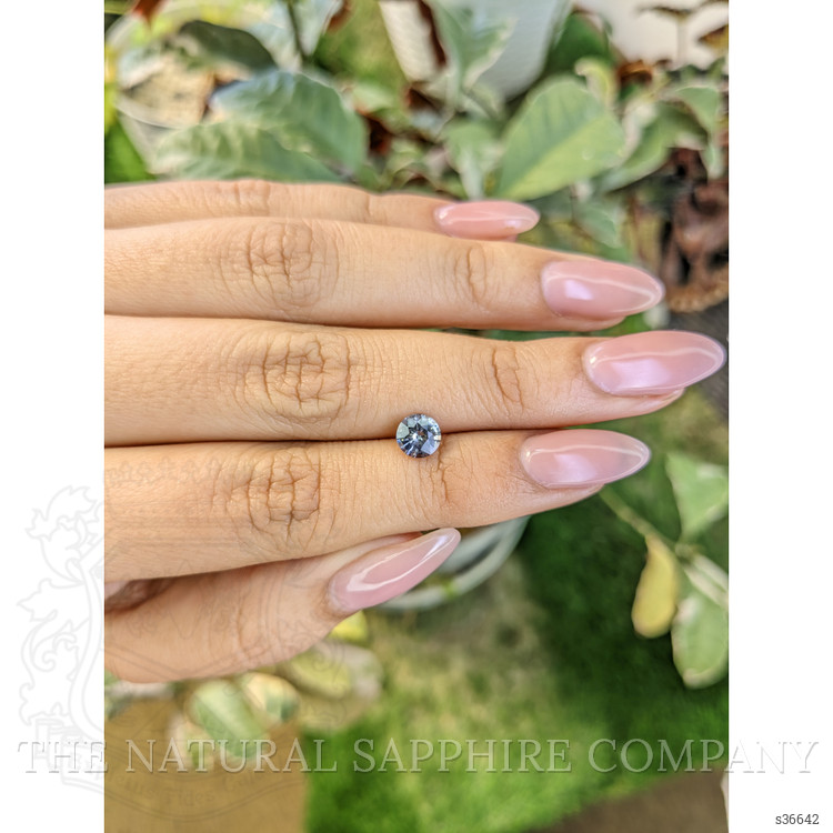 0.89 Ct. Bi Color Sapphire from Ceylon (Sri Lanka)