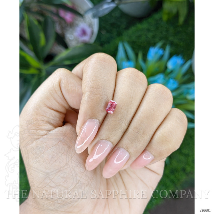 1.01 Ct. Padparadscha Sapphire from Tanzania