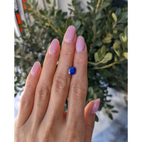 2.21 Ct. Blue Sapphire from Ceylon (Sri Lanka) Life Style