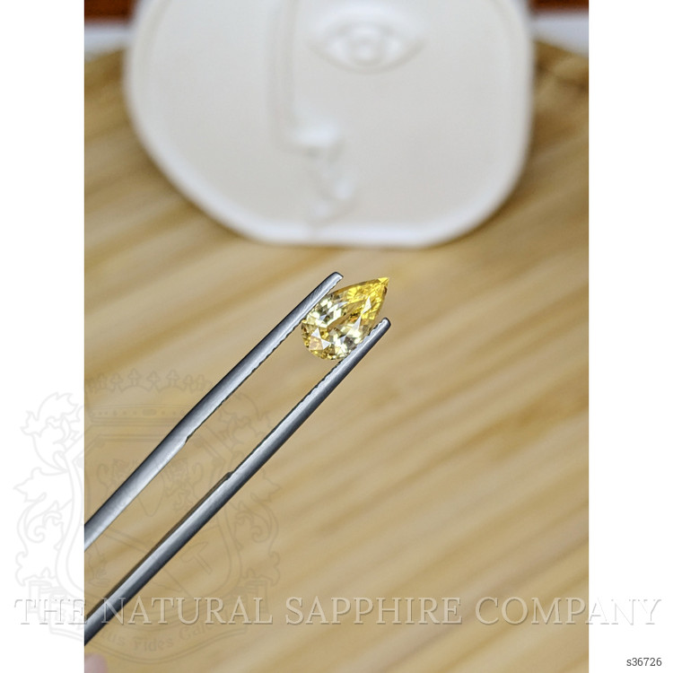 1.27 Ct. Yellow Sapphire from Ceylon (Sri Lanka)
