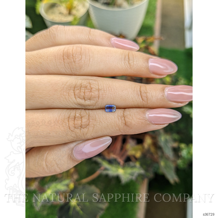 0.37 Ct. Bi Color / Parti Sapphire from Ceylon (Sri Lanka)