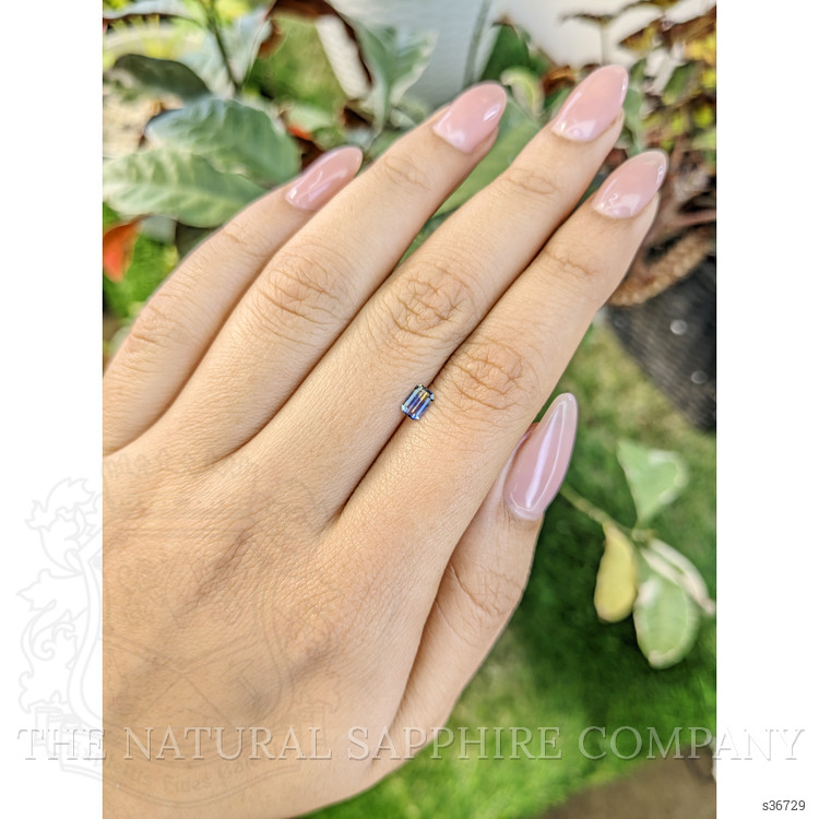 0.37 Ct. Bi Color / Parti Sapphire from Ceylon (Sri Lanka)