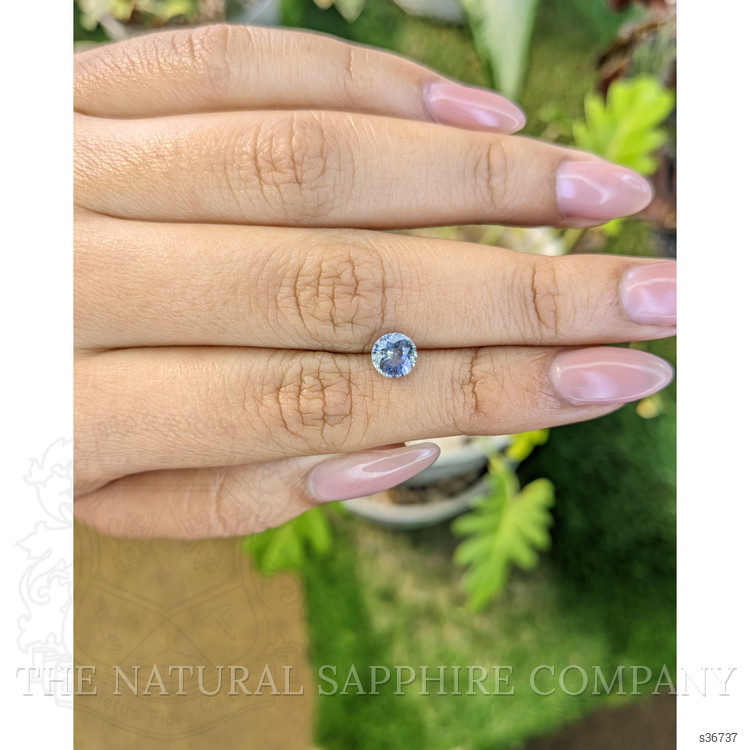 1.00 Ct. Bi Color Sapphire from Ceylon (Sri Lanka)