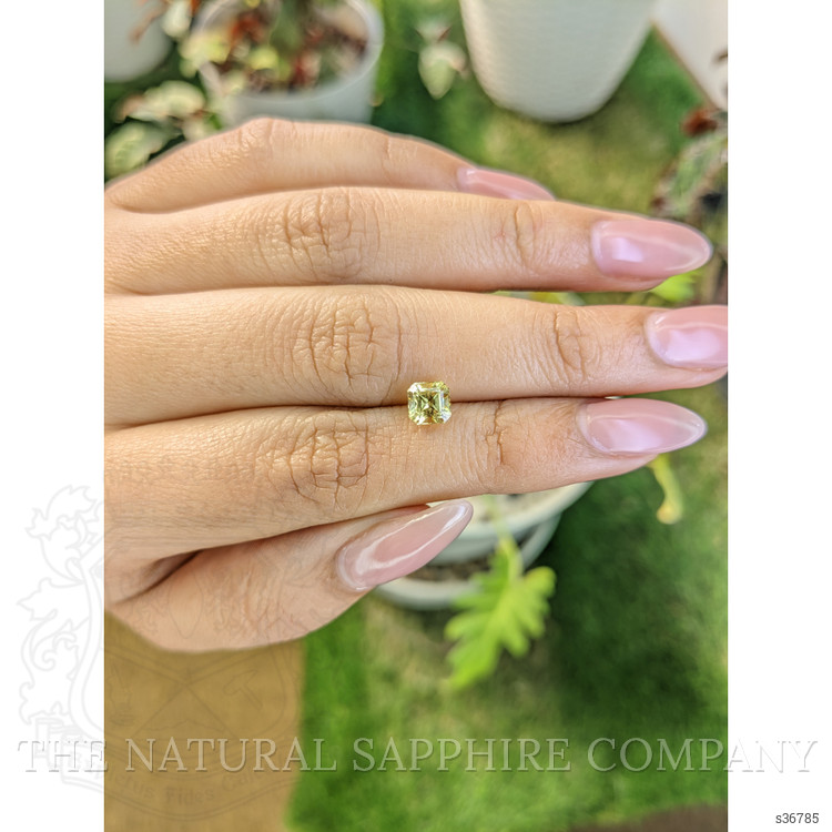 1.23 Ct. Yellow Sapphire from Ceylon (Sri Lanka)