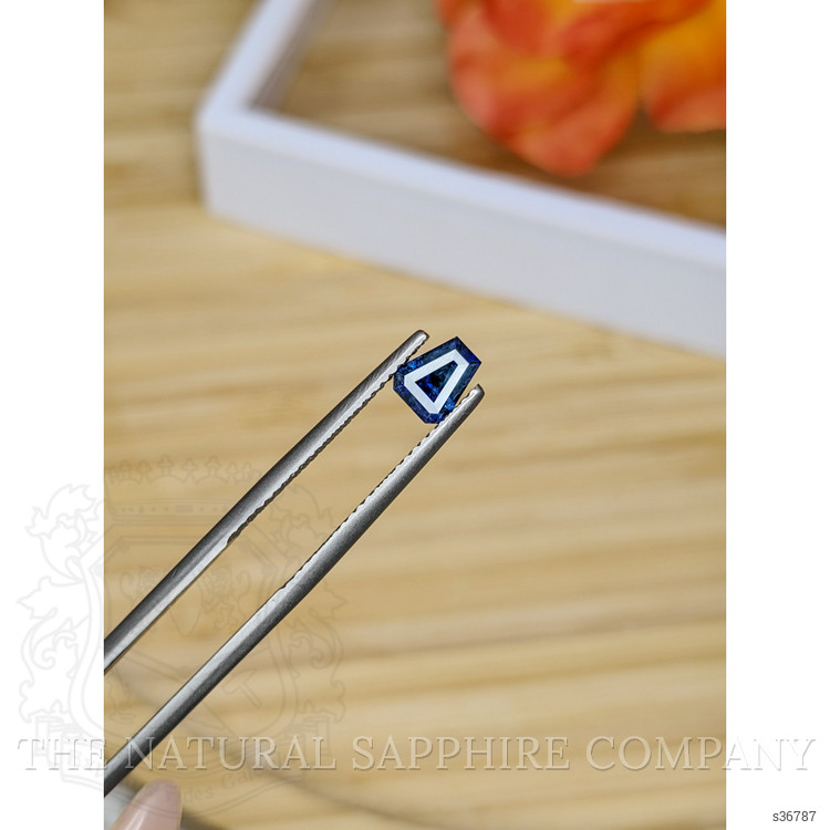 0.54 Ct. Blue Sapphire from Ceylon (Sri Lanka)