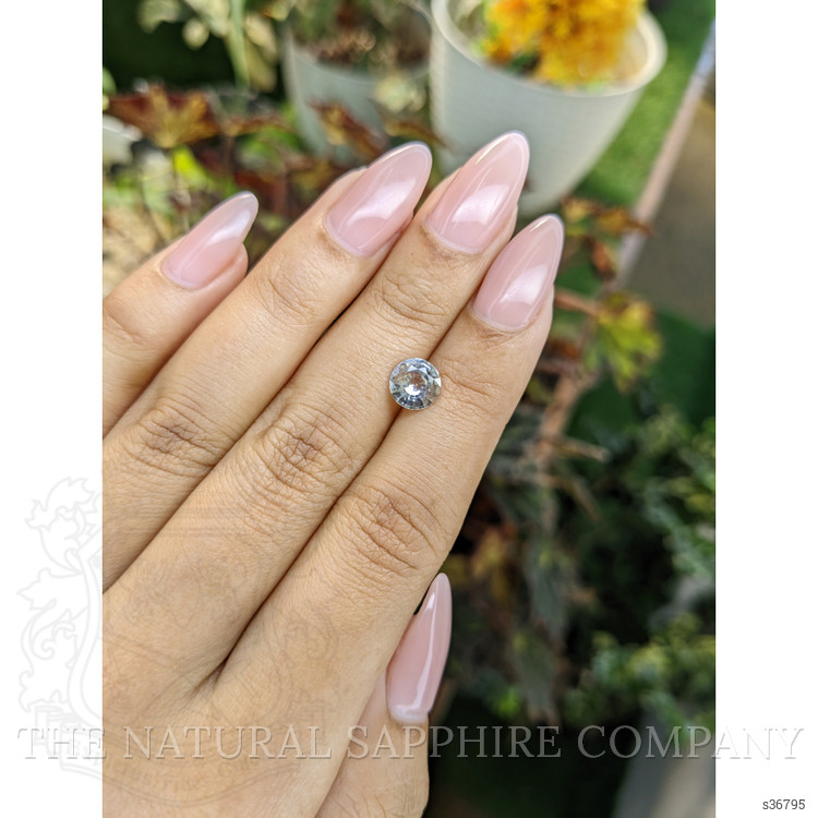 1.43 Ct. Bi Color Sapphire from Ceylon (Sri Lanka)