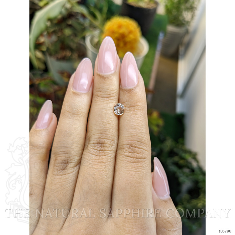 0.82 Ct. Peach Sapphire from Ceylon (Sri Lanka)