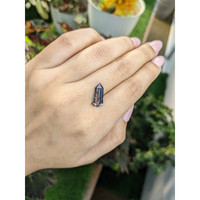 3.78 Ct. Greyish Blue Sapphire Crystal from Ceylon (Sri Lanka) Life Style
