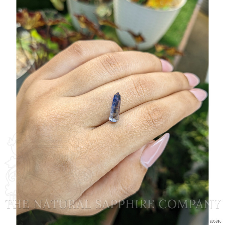 2.76 Ct. Bi Color Rough Sapphire Crystal from Ceylon (Sri Lanka)