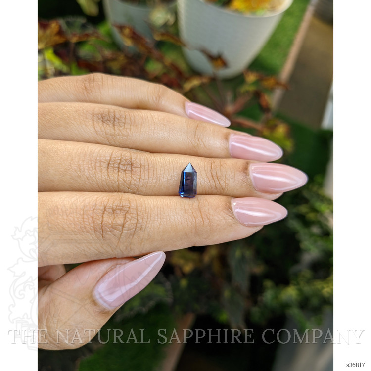 1.94 Ct. Blue Rough Sapphire Crystal from Ceylon (Sri Lanka)