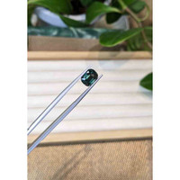 3.56 Ct. Color Change Sapphire from Ceylon (Sri Lanka) Life Style