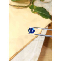 3.05 Ct. Blue Sapphire from Ceylon (Sri Lanka) Life Style
