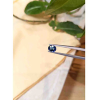 1.04 Ct. Blue Sapphire from Ceylon (Sri Lanka) Life Style
