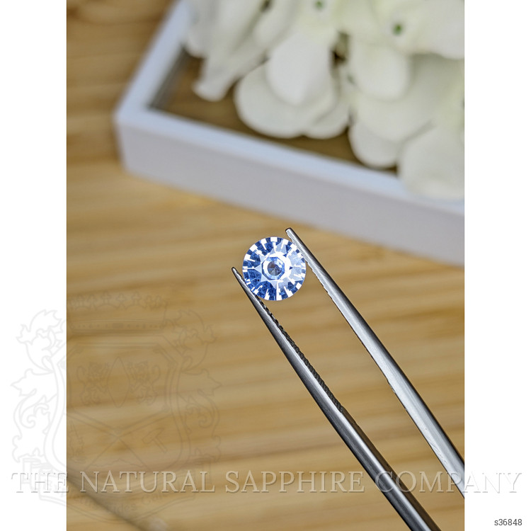 1.29 Ct. Blue Sapphire from Ceylon (Sri Lanka)