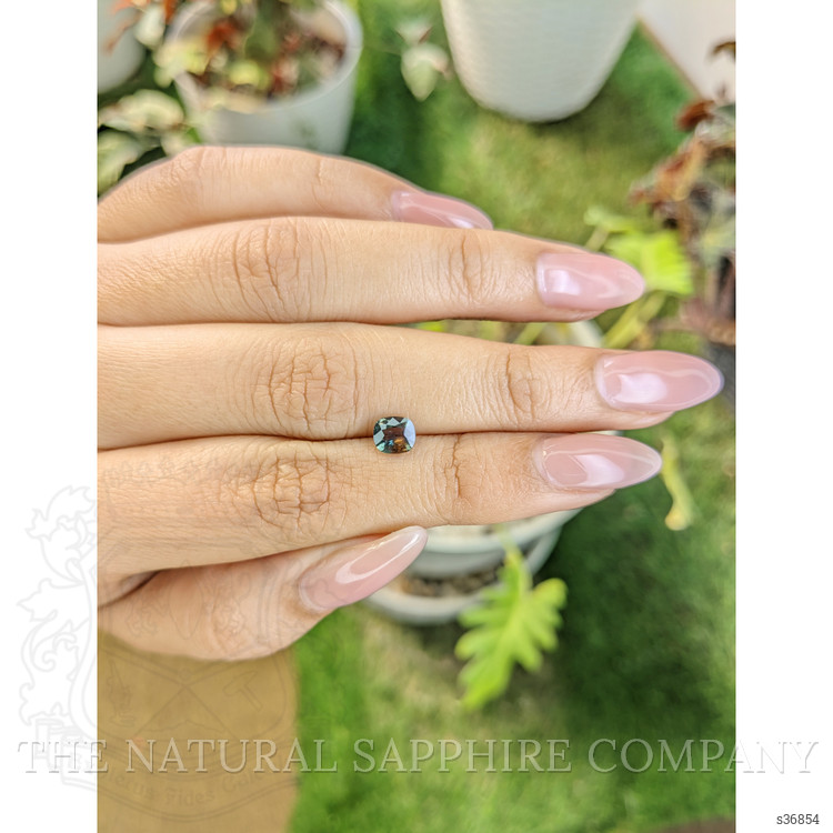 0.79 Ct. Bi Color Sapphire from Madagascar