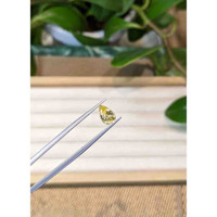 1.02 Ct. Yellow Sapphire from Ceylon (Sri Lanka) Life Style