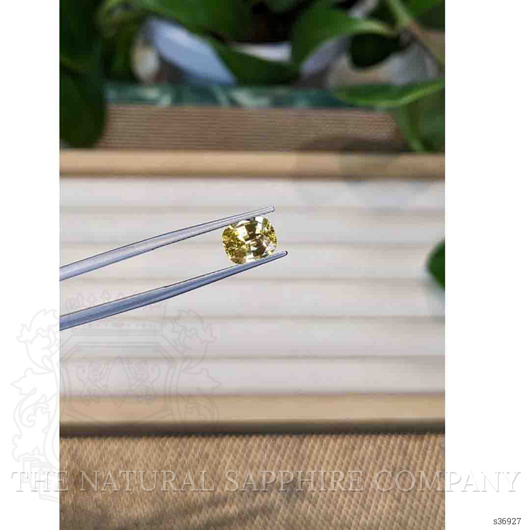 2.26 Ct. Yellow Sapphire from Ceylon (Sri Lanka)