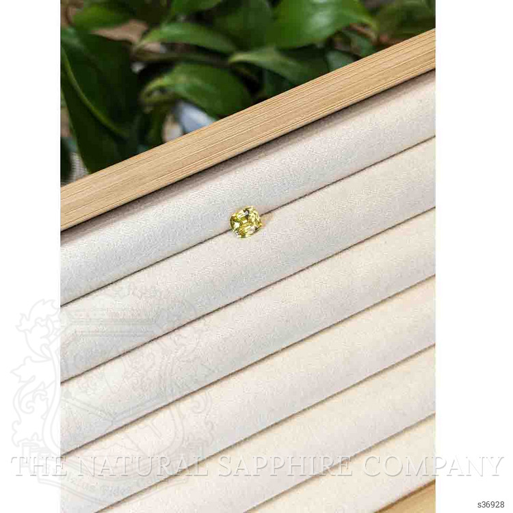 1.38 Ct. Yellow Sapphire from Ceylon (Sri Lanka)