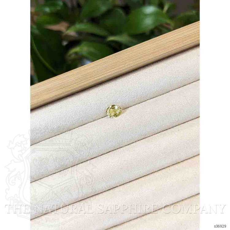 1.09 Ct. Yellow Sapphire from Ceylon (Sri Lanka)