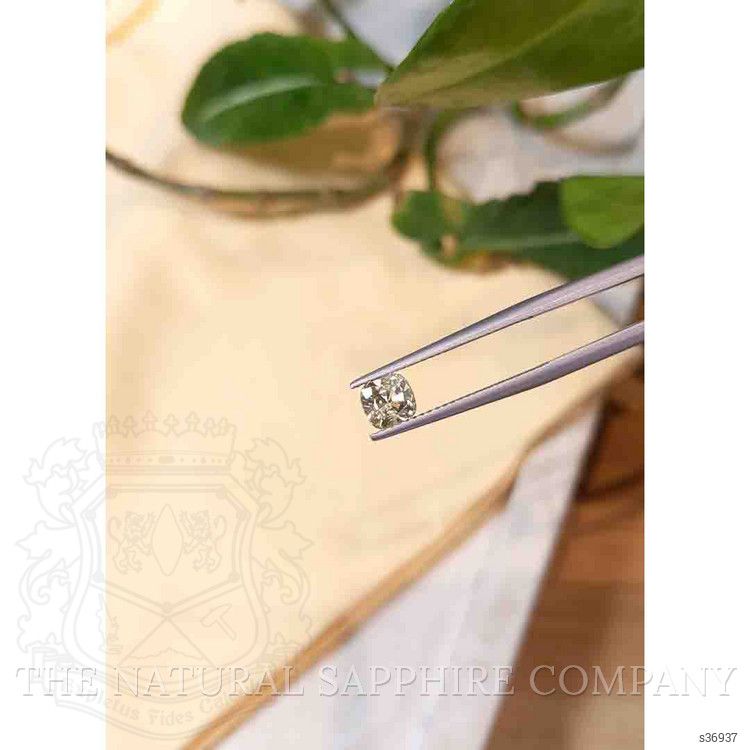 1.06 Ct. Yellow Sapphire from Ceylon (Sri Lanka)