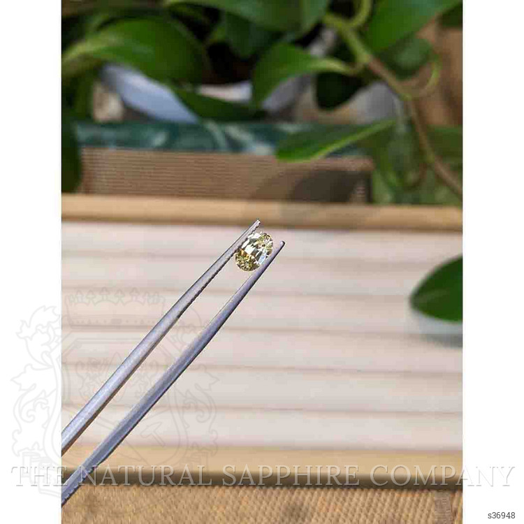 1.09 Ct. Yellow Sapphire from Ceylon (Sri Lanka)