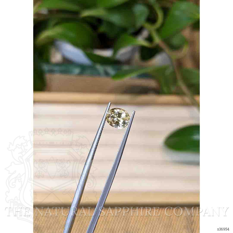 1.95 Ct. Yellow Sapphire from Ceylon (Sri Lanka)