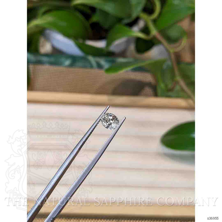 1.61 Ct. White Sapphire from Ceylon (Sri Lanka)