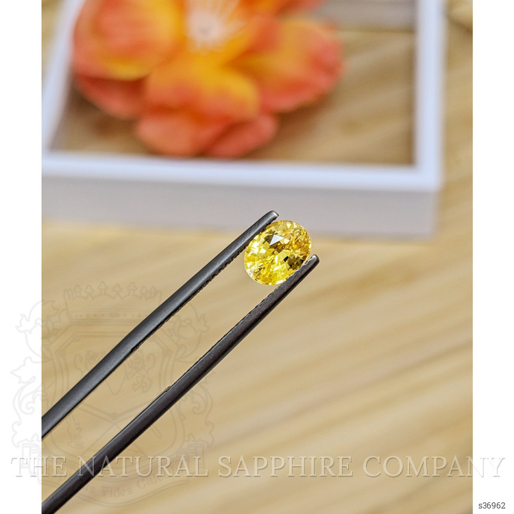 1.11 Ct. Yellow Sapphire from Ceylon (Sri Lanka)