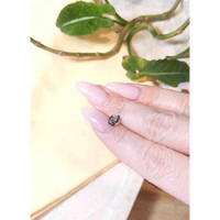 1.29 Ct. Peach Sapphire from Ceylon (Sri Lanka) Life Style