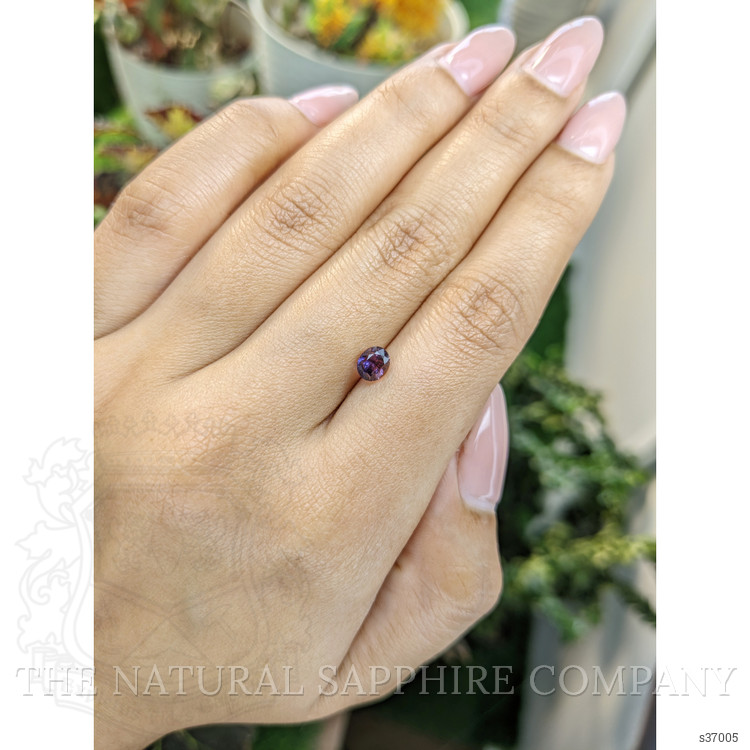 0.96 Ct. Purple Sapphire from Ceylon (Sri Lanka)