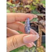 14.65 Ct. Purple Sapphire Crystal from Ceylon (Sri Lanka) Life Style