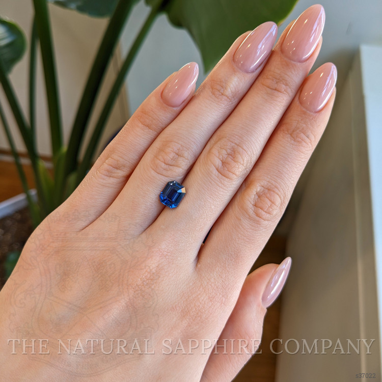 3.04 Ct. Blue Sapphire from Ceylon (Sri Lanka)