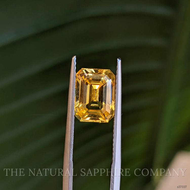 3.69 Ct. Yellow Sapphire from Ceylon (Sri Lanka)