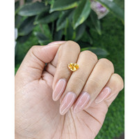 1.52 Ct. Orangish Yellow Sapphire from Africa Life Style