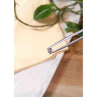 0.41 Ct. Bi Color Sapphire from Montana Life Style