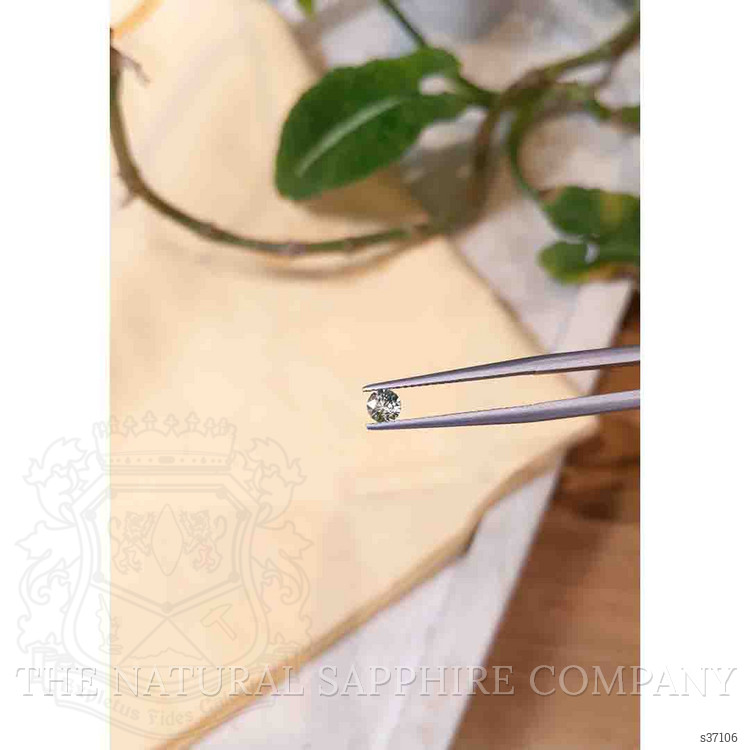 0.32 Ct. Greenish Yellow Sapphire from Montana