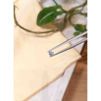 0.35 Ct. White Sapphire from Montana Life Style