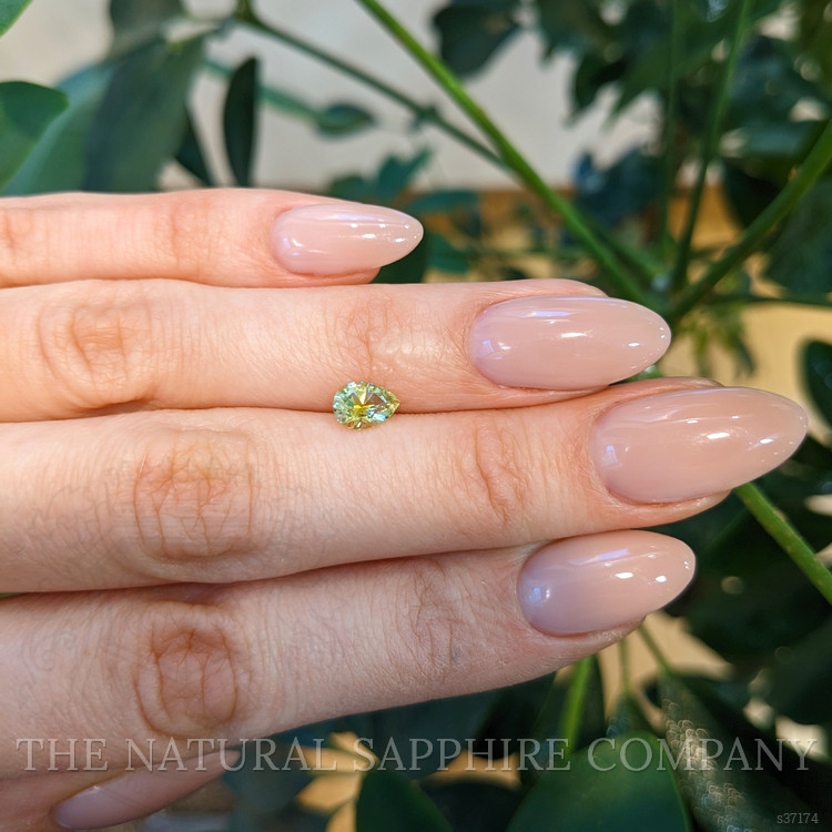0.91 Ct. Greenish Yellow Sapphire from Montana