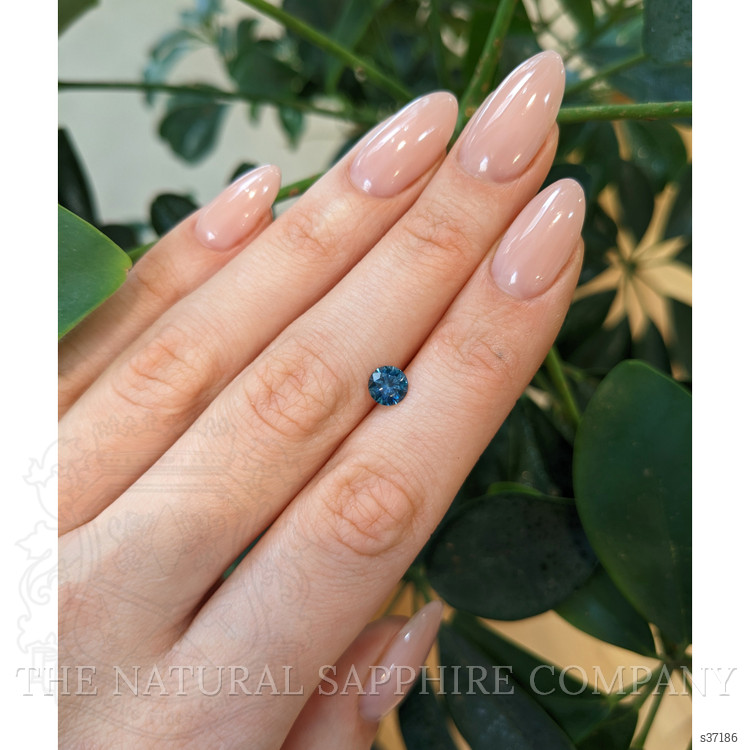 0.93 Ct. Greenish Blue Sapphire from Montana