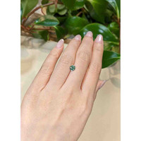 0.89 Ct. Yellowish Green Sapphire from Montana Life Style