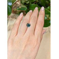 2.53 Ct. Bluish Green Sapphire from Montana Life Style